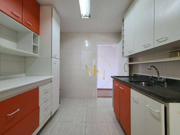 Apartamento para alugar com 2 quartos, 75m² - Foto 9