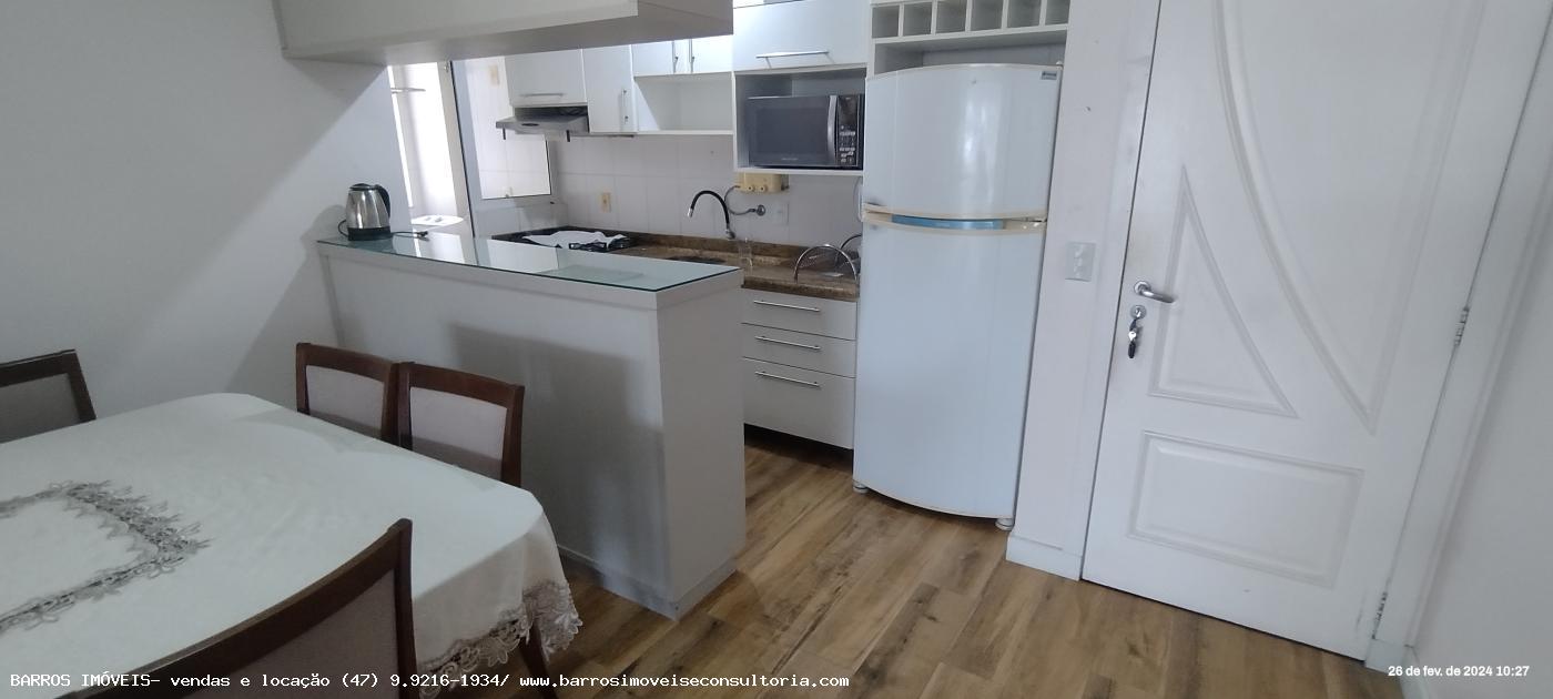 Apartamento à venda com 3 quartos, 79m² - Foto 9