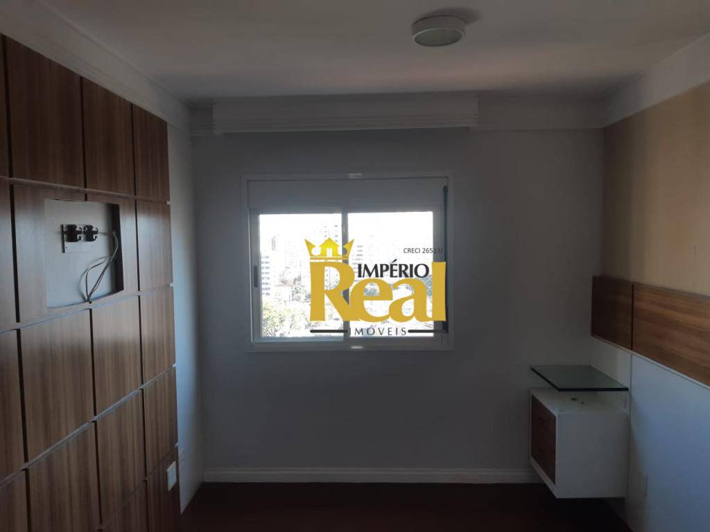 Apartamento para alugar com 3 quartos, 121m² - Foto 7