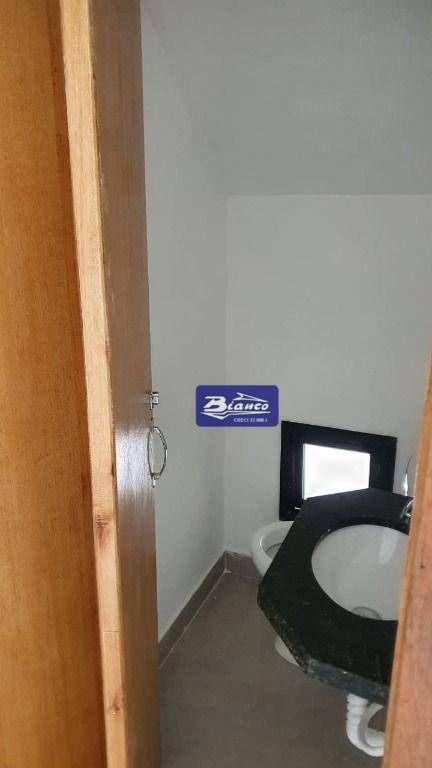 Sobrado à venda com 3 quartos, 100m² - Foto 11