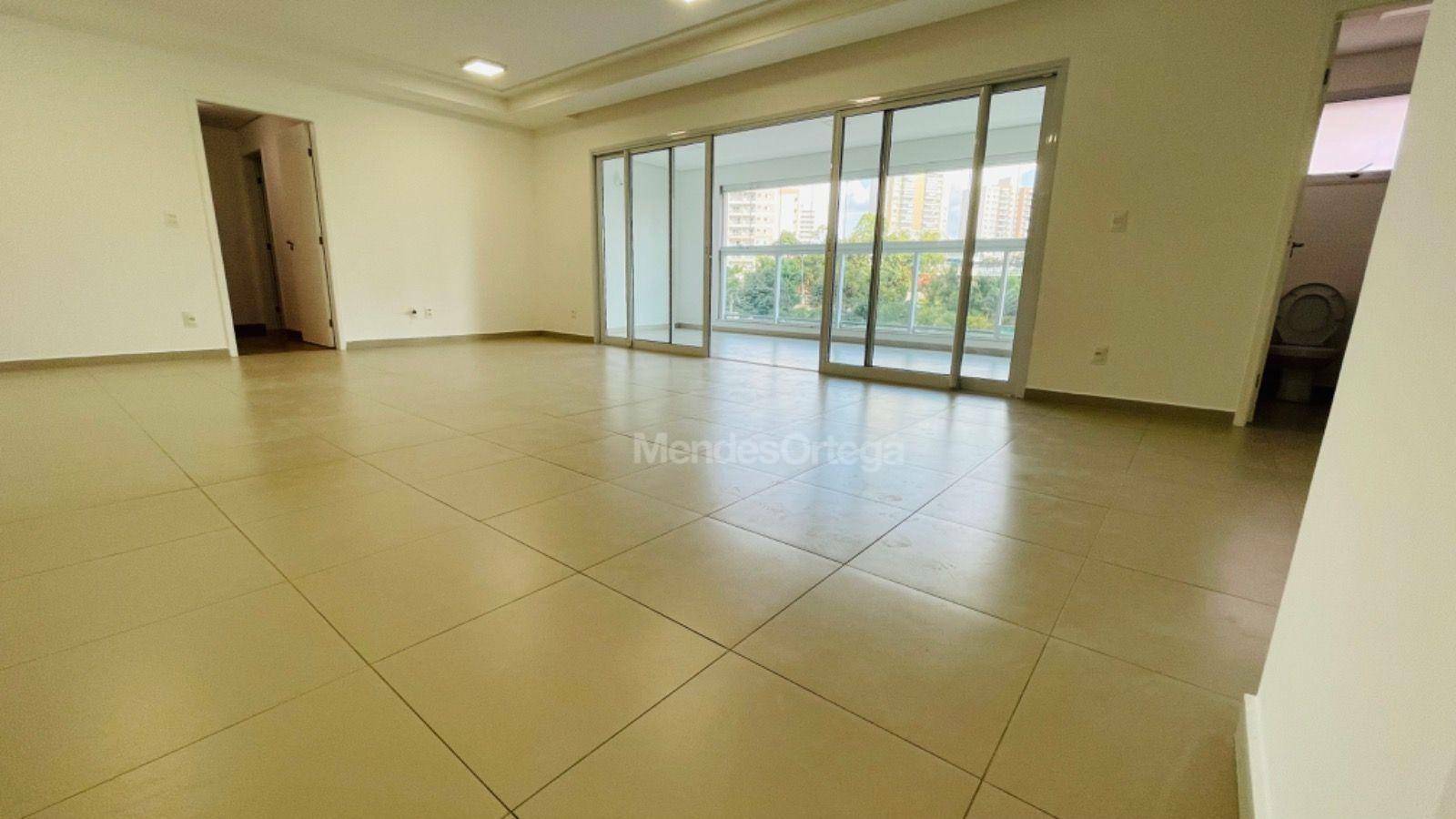 Apartamento à venda com 3 quartos, 151m² - Foto 3