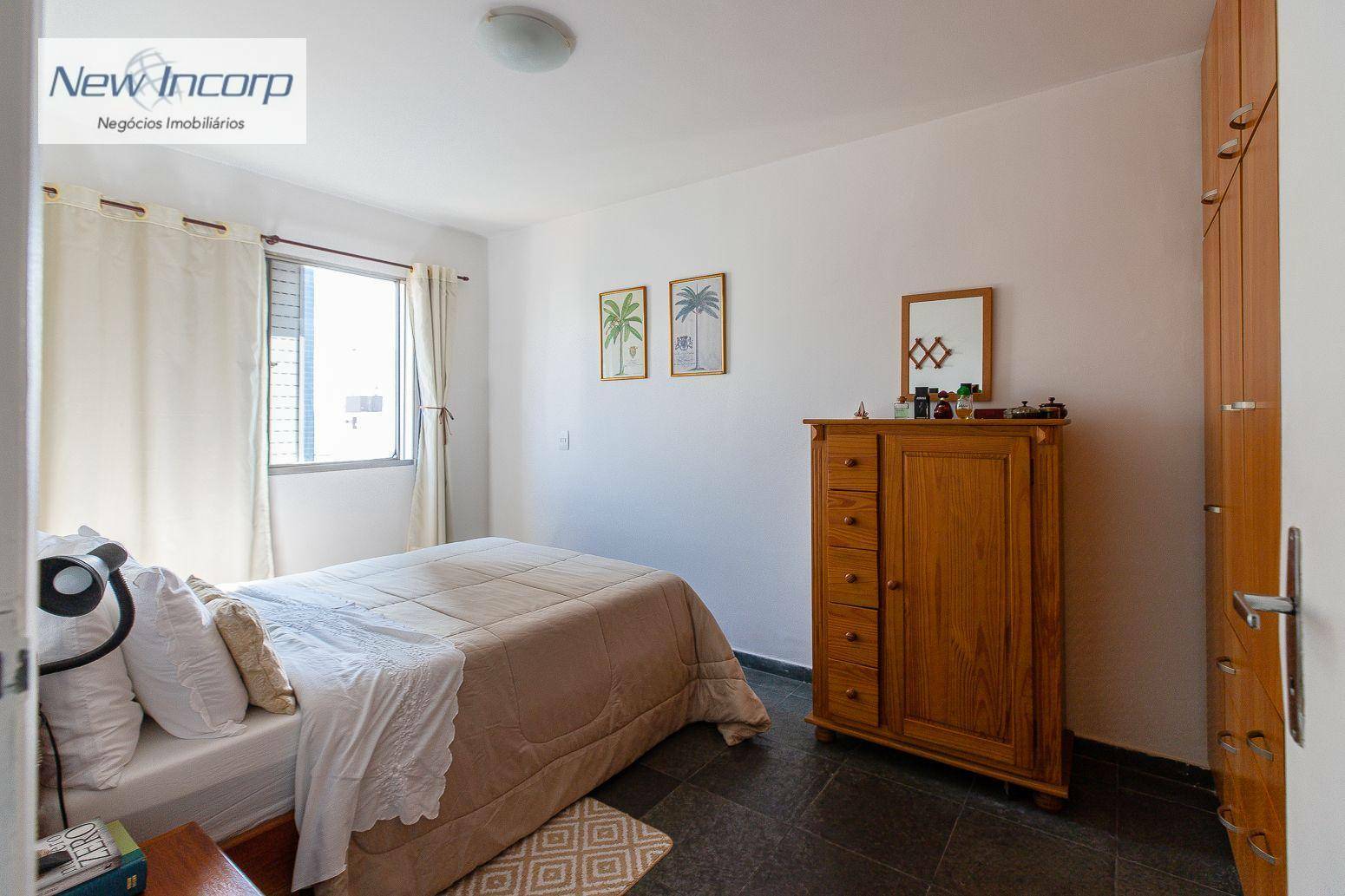 Apartamento à venda com 2 quartos, 77m² - Foto 18