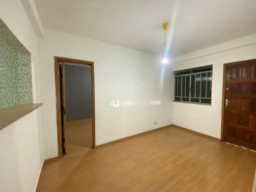 Apartamento à venda com 2 quartos, 40m² - Foto 4