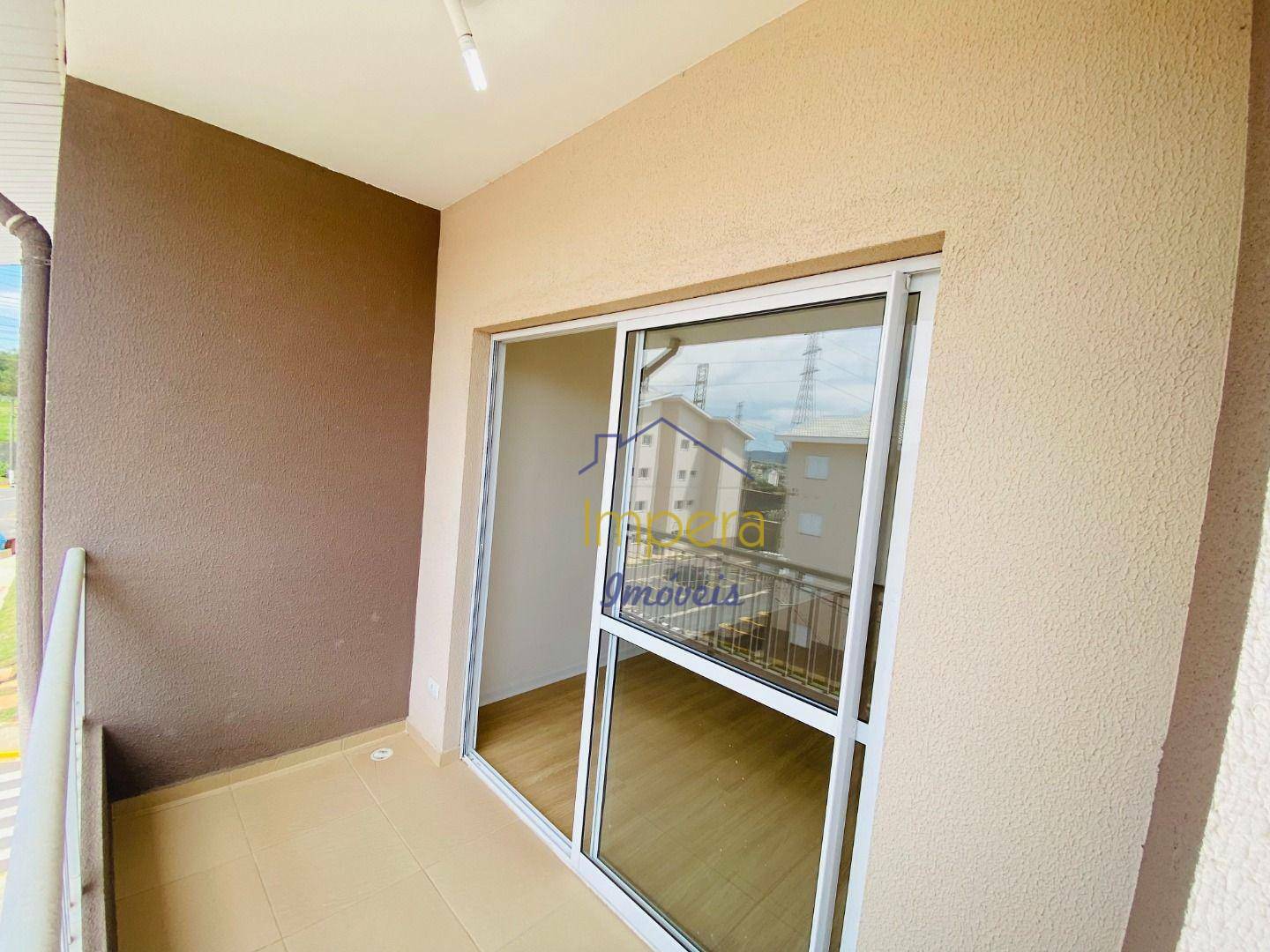 Apartamento para alugar com 2 quartos, 67m² - Foto 6