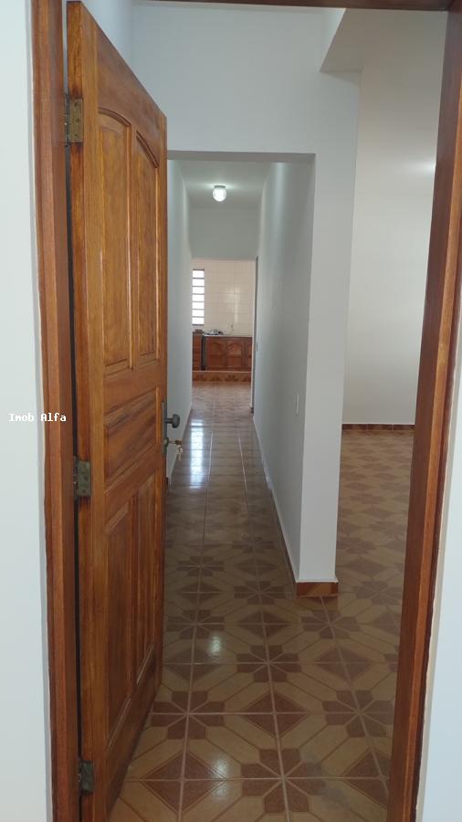 Casa à venda com 4 quartos, 250m² - Foto 47