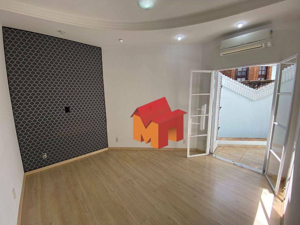 Casa à venda com 3 quartos, 354m² - Foto 16