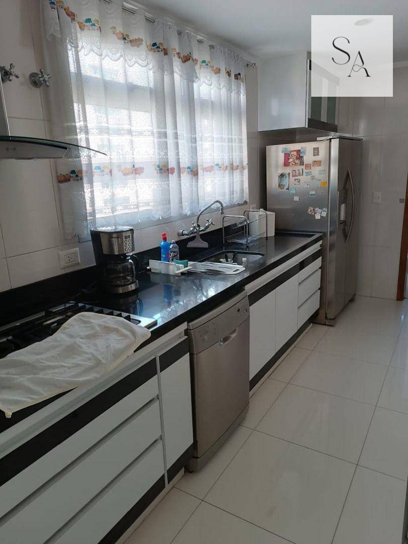 Apartamento à venda com 3 quartos, 215m² - Foto 10