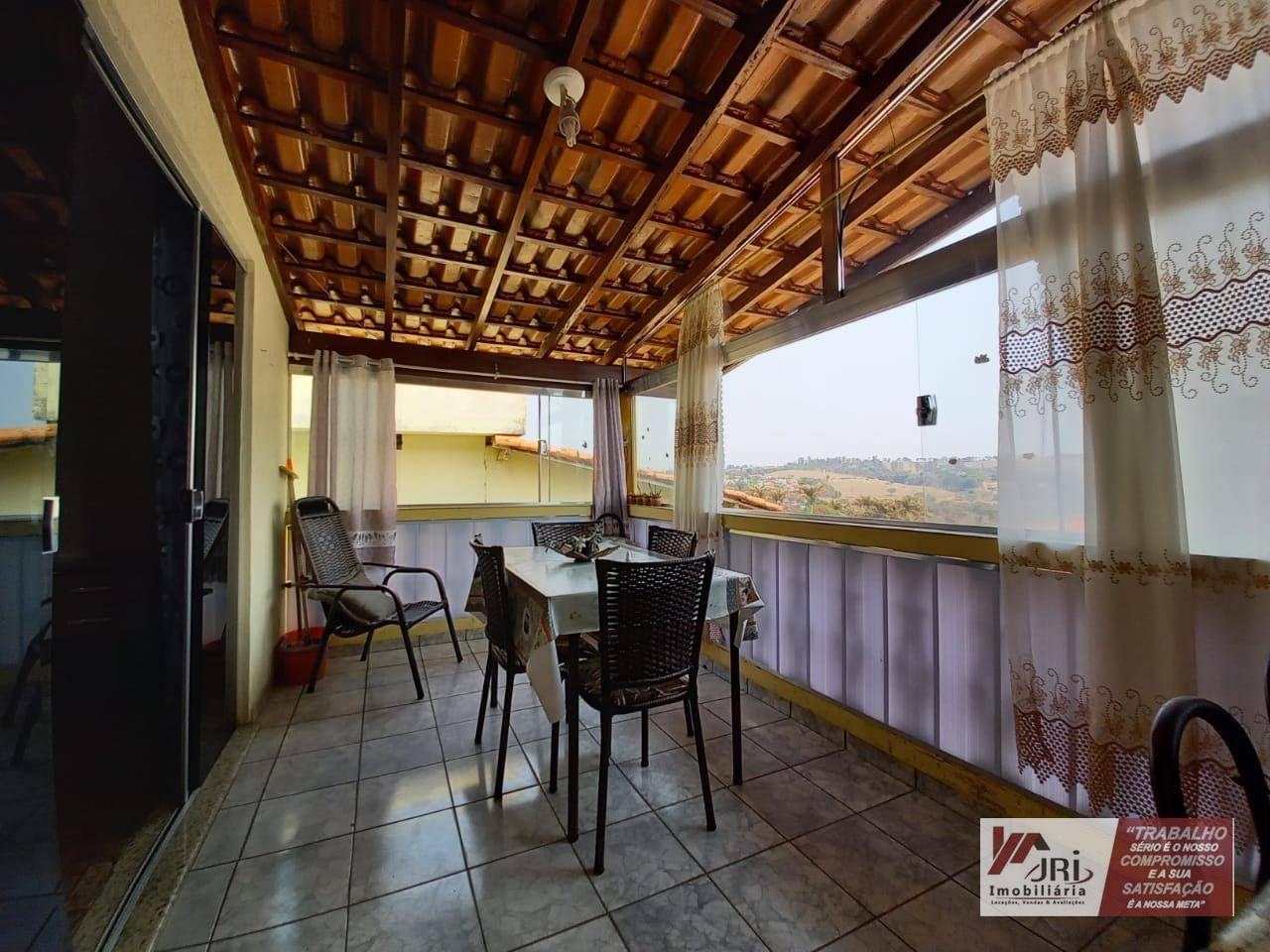 Casa à venda com 3 quartos, 300M2 - Foto 13