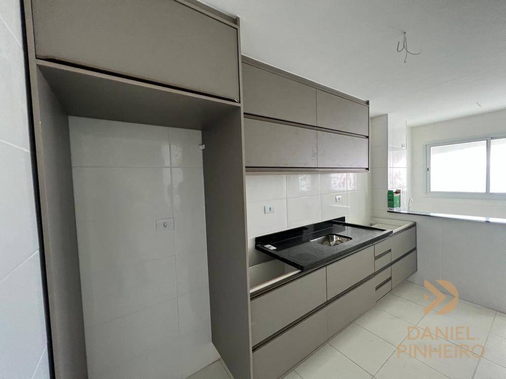 Apartamento à venda com 3 quartos, 117m² - Foto 15