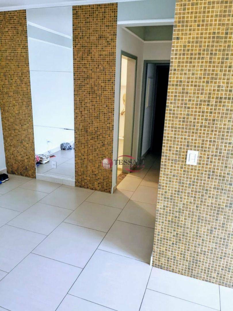 Apartamento à venda com 3 quartos, 94m² - Foto 4