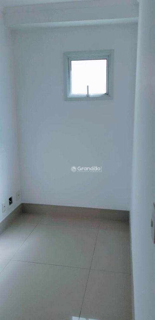 Apartamento à venda com 3 quartos, 110m² - Foto 13