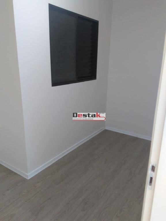 Apartamento à venda com 2 quartos, 60m² - Foto 9