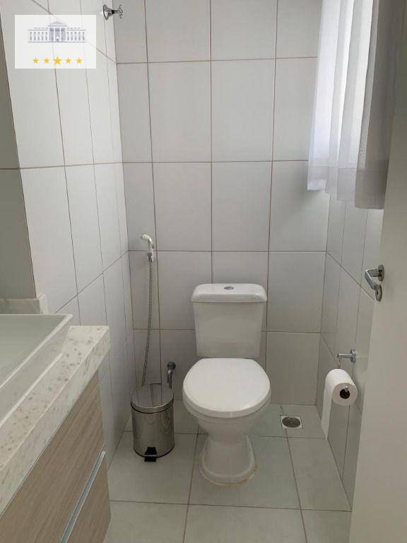 Apartamento à venda com 3 quartos, 121m² - Foto 12