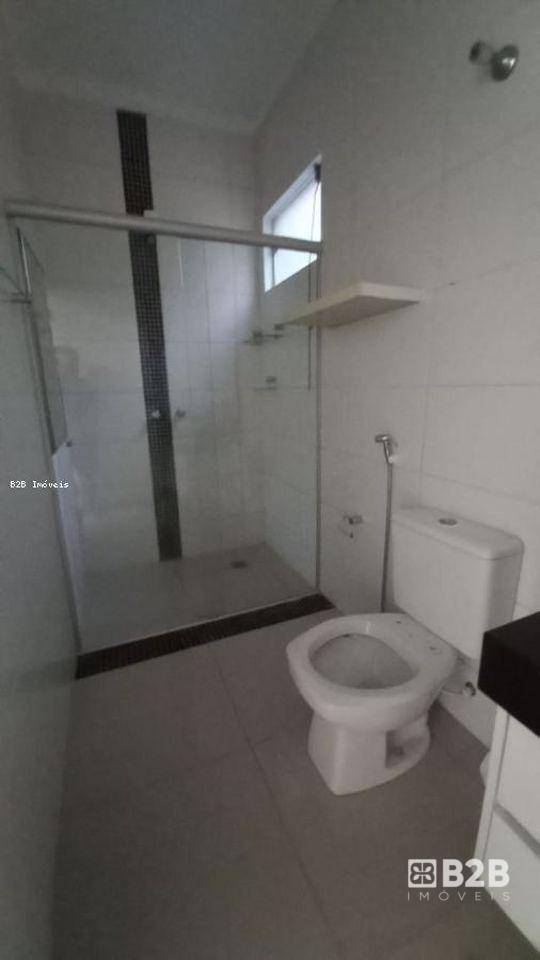 Casa à venda com 3 quartos, 250m² - Foto 33