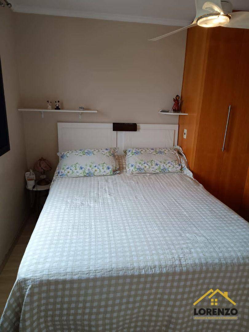 Apartamento à venda com 3 quartos, 79m² - Foto 13