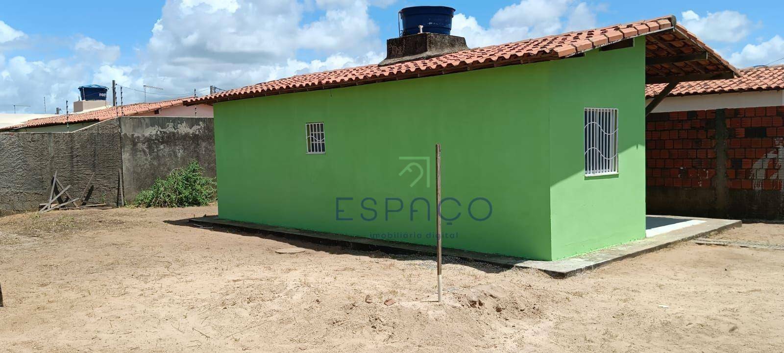 Casa à venda com 2 quartos, 60m² - Foto 3