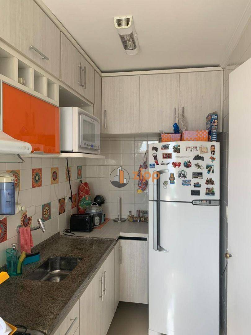 Apartamento à venda com 2 quartos, 50m² - Foto 15