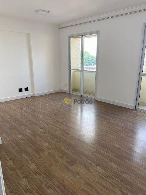 Apartamento à venda com 3 quartos, 114m² - Foto 16