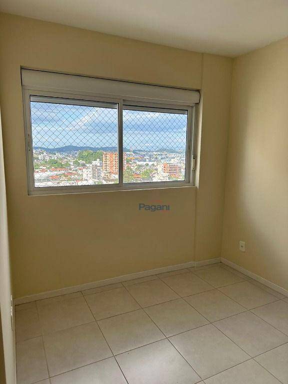 Apartamento à venda e aluguel com 3 quartos, 80m² - Foto 14