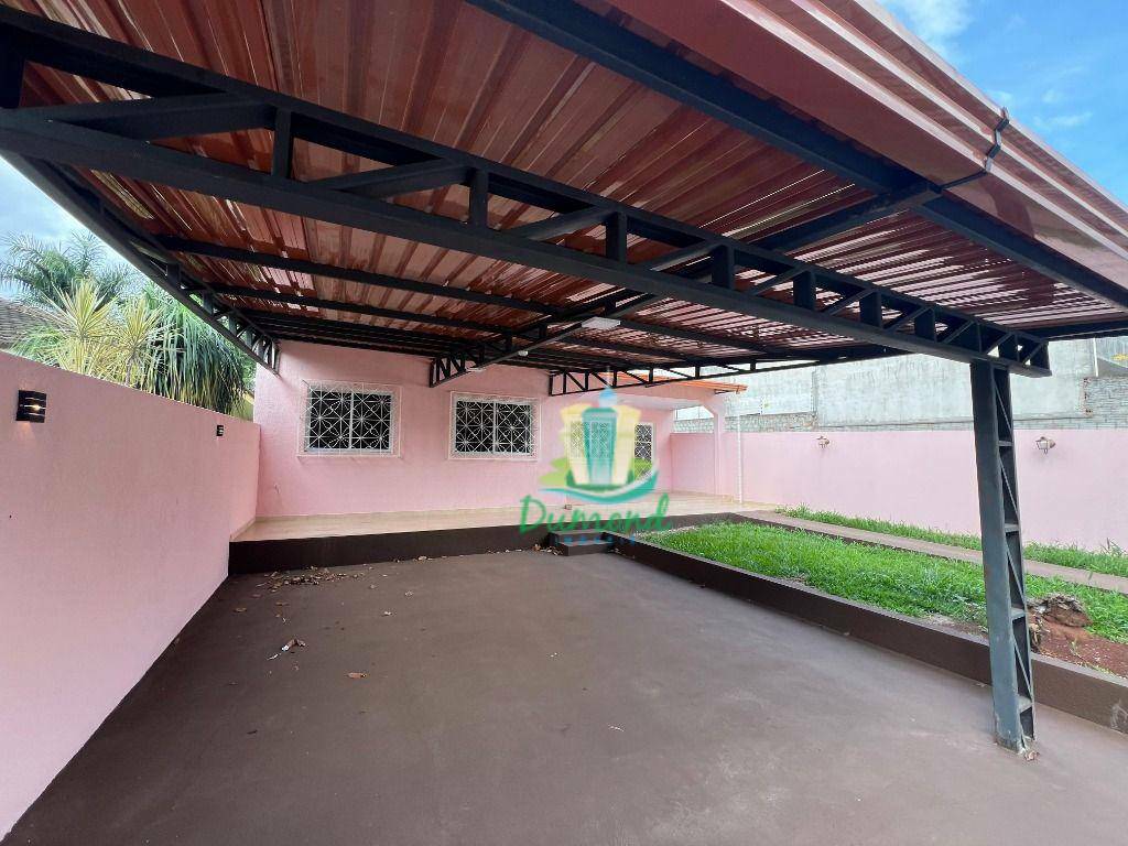 Casa para alugar com 4 quartos, 126m² - Foto 5