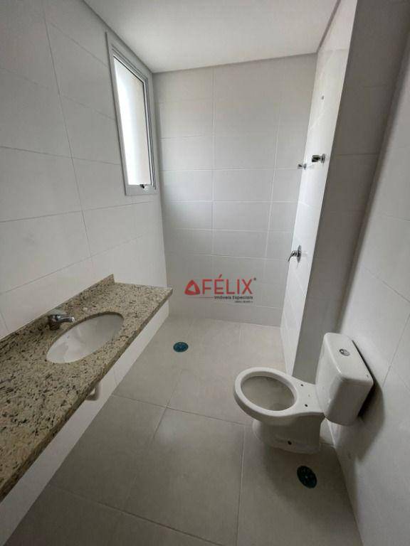 Apartamento à venda com 3 quartos, 155m² - Foto 18