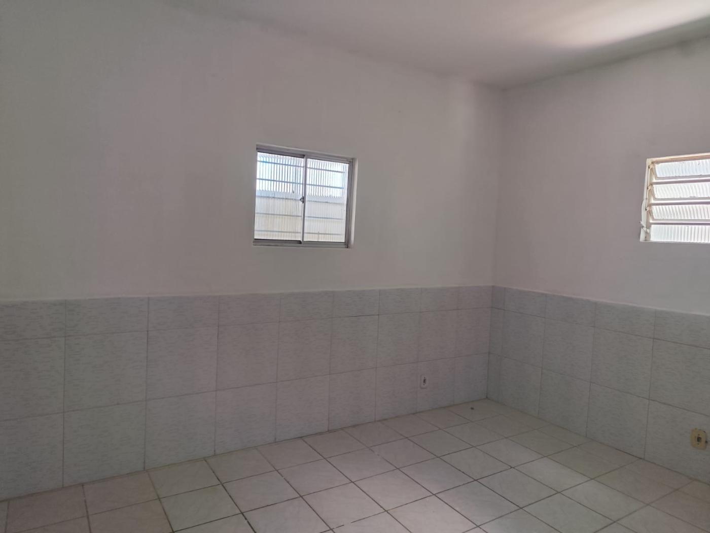 Casa para alugar com 3 quartos, 200m² - Foto 14