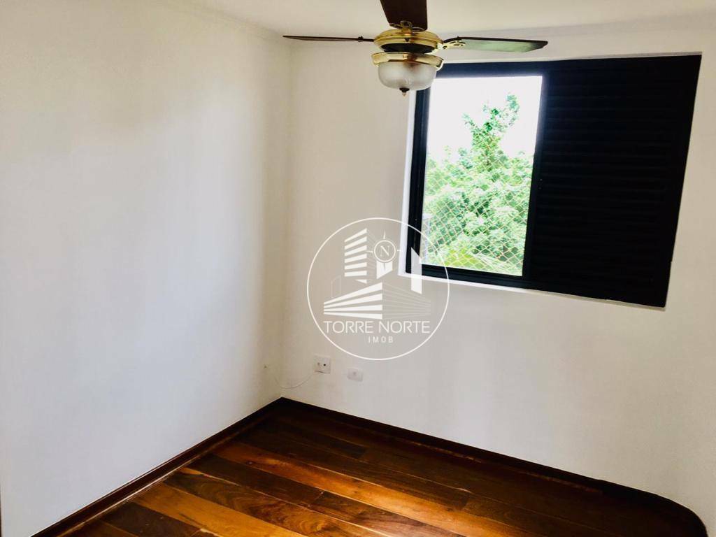 Apartamento à venda com 4 quartos, 220m² - Foto 24