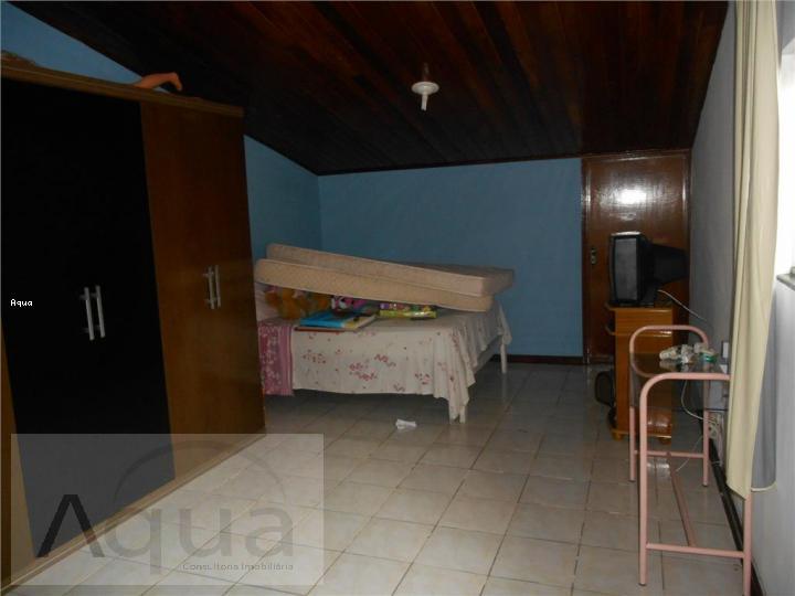 Casa à venda com 3 quartos, 211m² - Foto 15