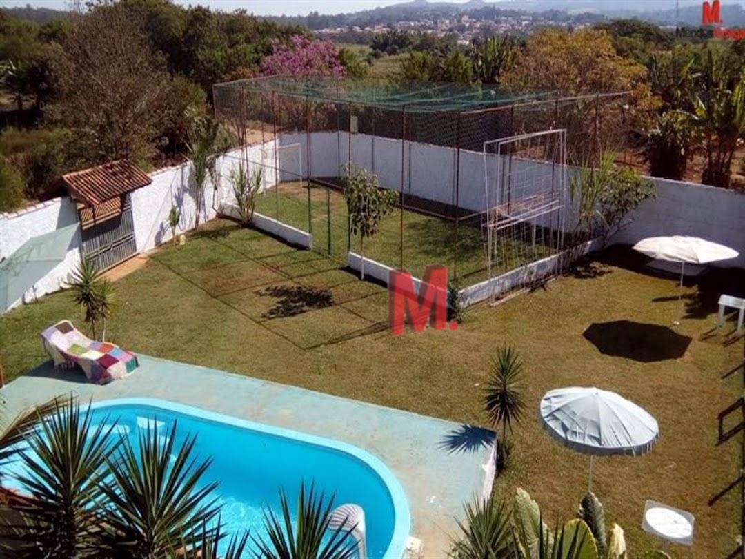 Chácara à venda com 3 quartos, 300m² - Foto 2