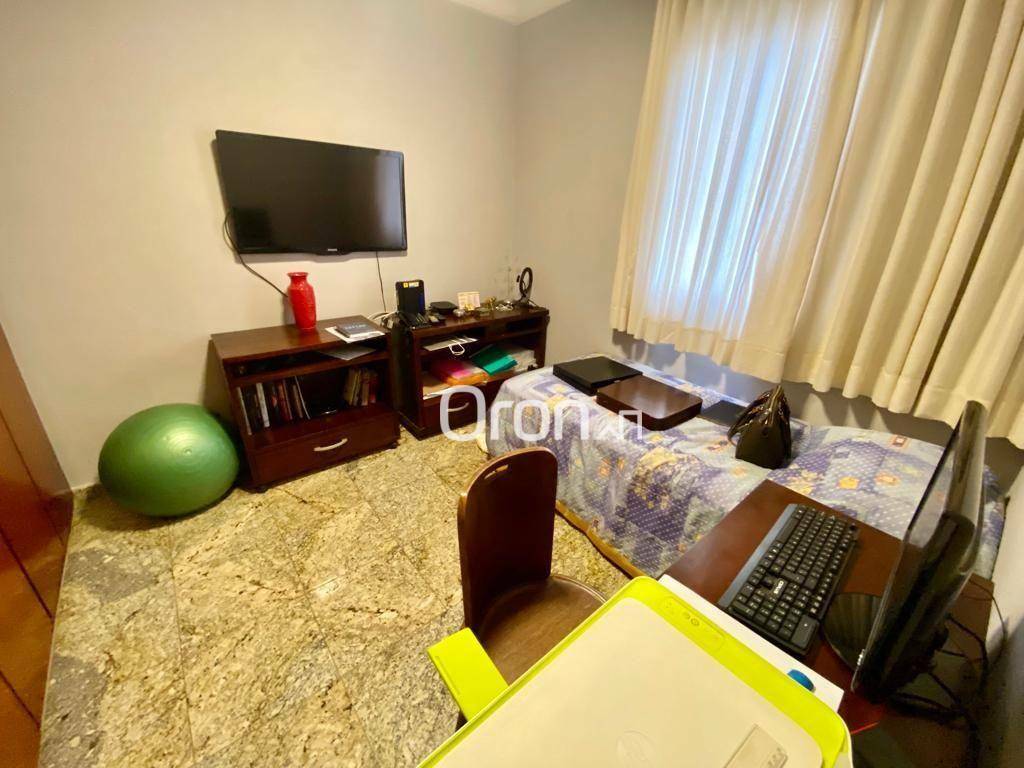 Apartamento à venda com 3 quartos, 110m² - Foto 13