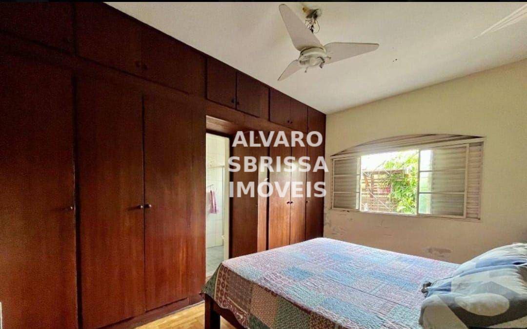 Casa à venda com 4 quartos, 190m² - Foto 9