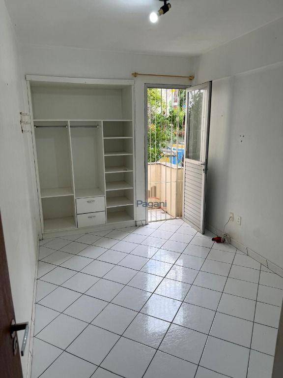 Apartamento à venda com 3 quartos, 81m² - Foto 26