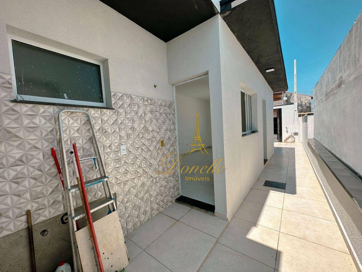 Casa à venda com 2 quartos, 60m² - Foto 15