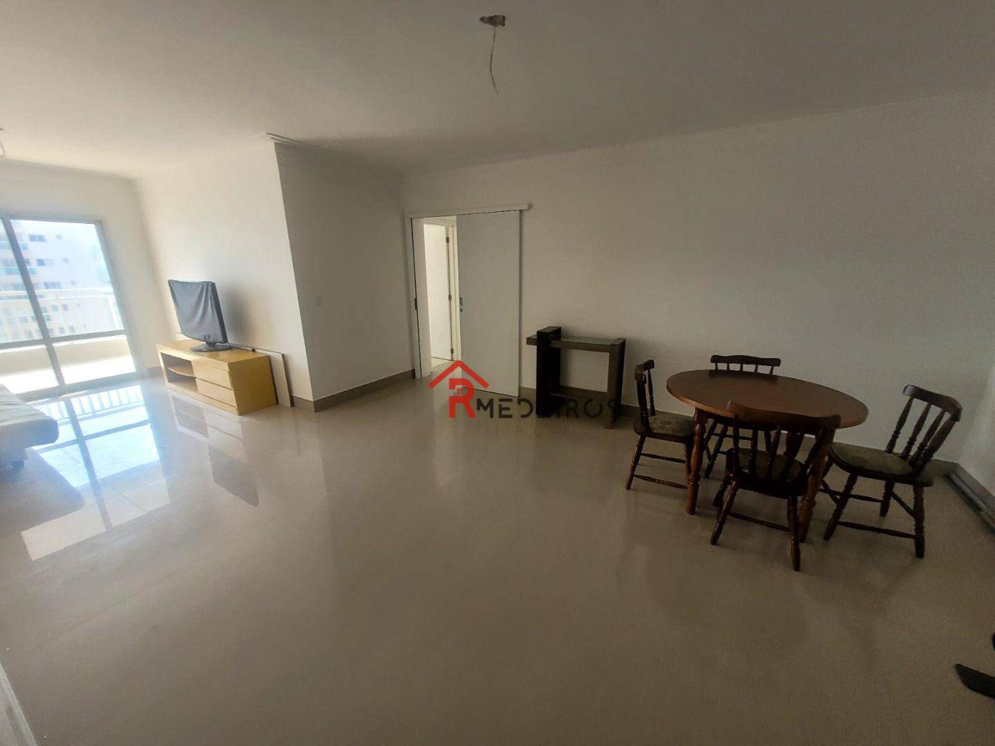 Apartamento à venda com 3 quartos, 132m² - Foto 4