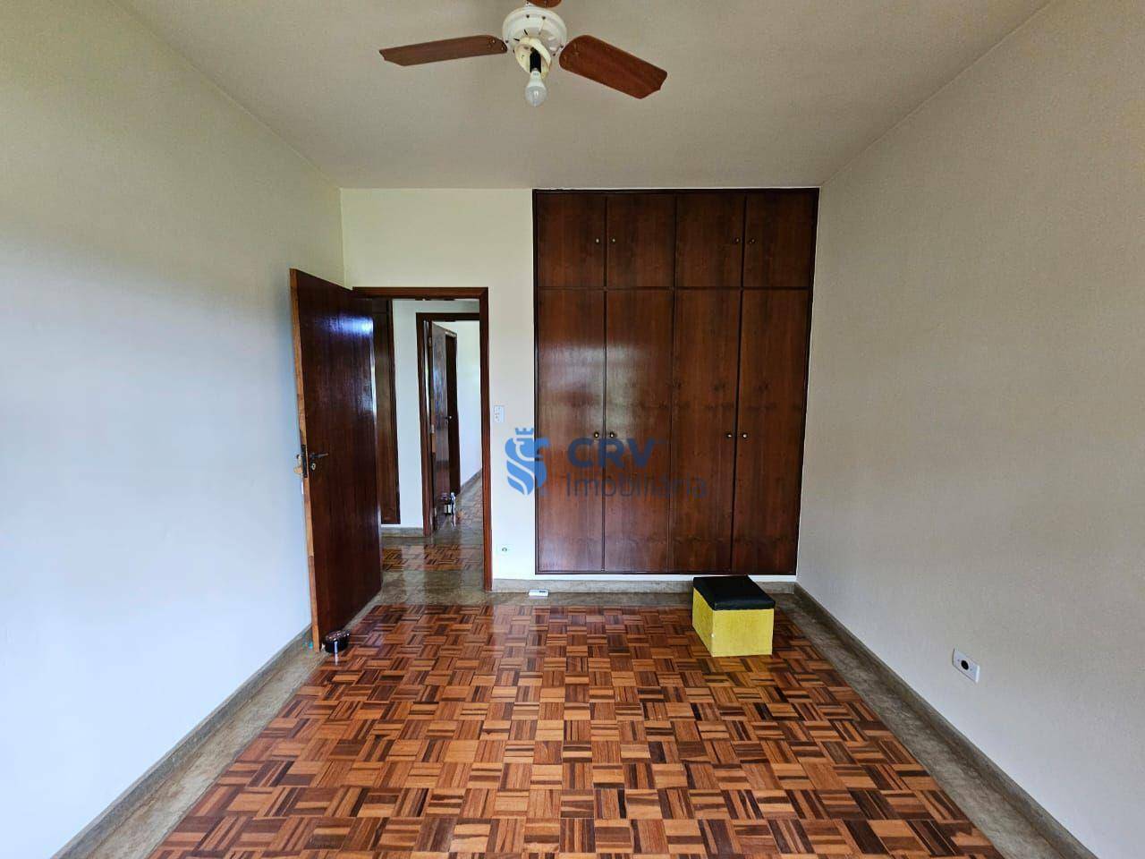 Chácara para alugar com 3 quartos, 250m² - Foto 16