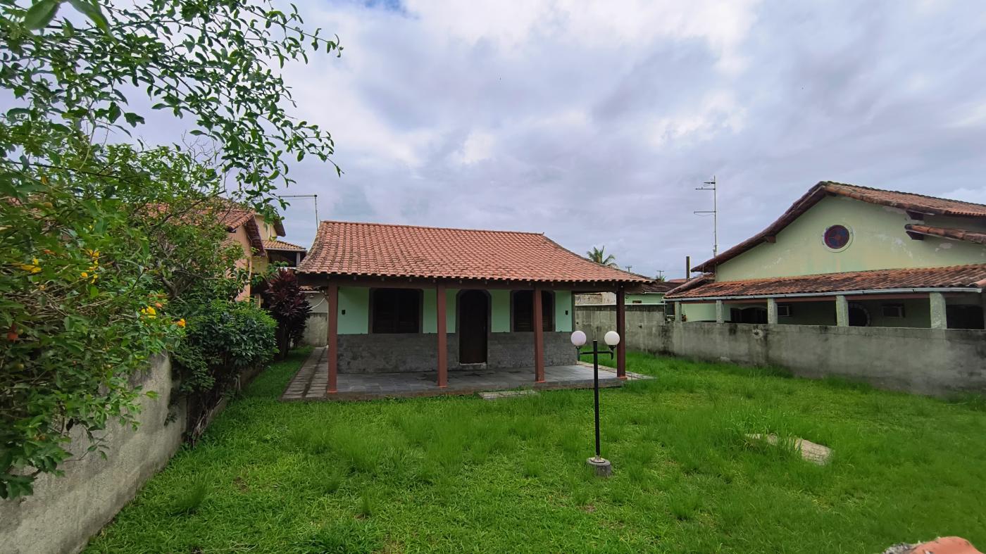 Casa à venda com 2 quartos, 450m² - Foto 2