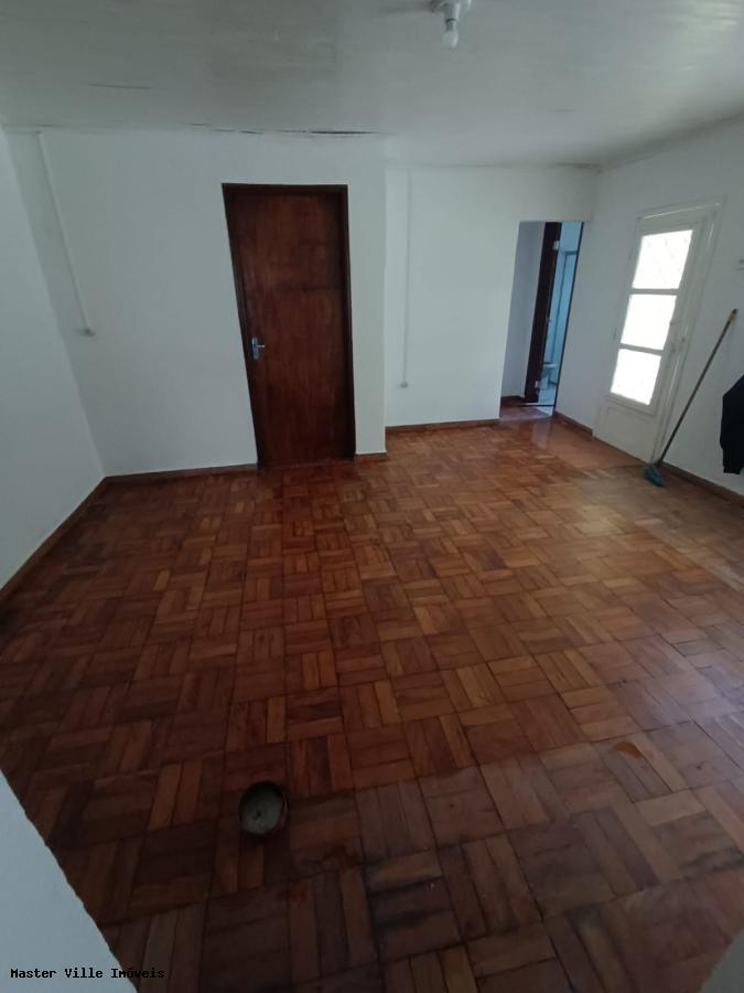 Casa à venda com 4 quartos, 1200m² - Foto 7