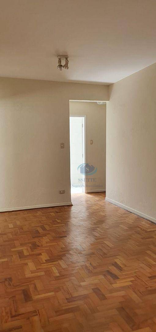 Apartamento para alugar com 2 quartos, 145m² - Foto 4