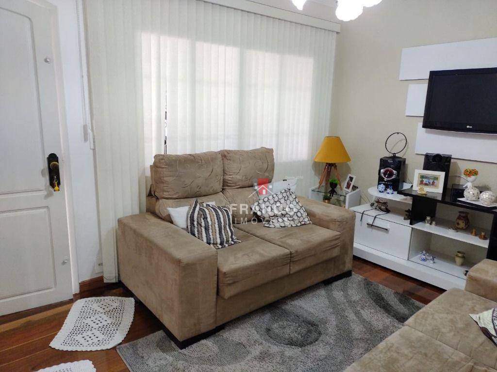 Casa à venda com 3 quartos, 146m² - Foto 6