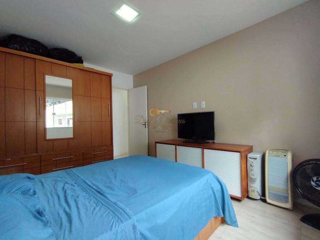 Casa à venda com 4 quartos, 204m² - Foto 21