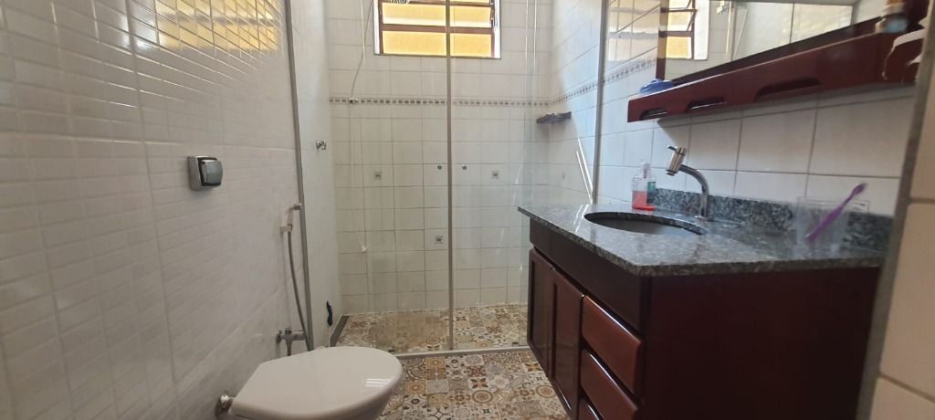 Sobrado à venda com 3 quartos, 200m² - Foto 34