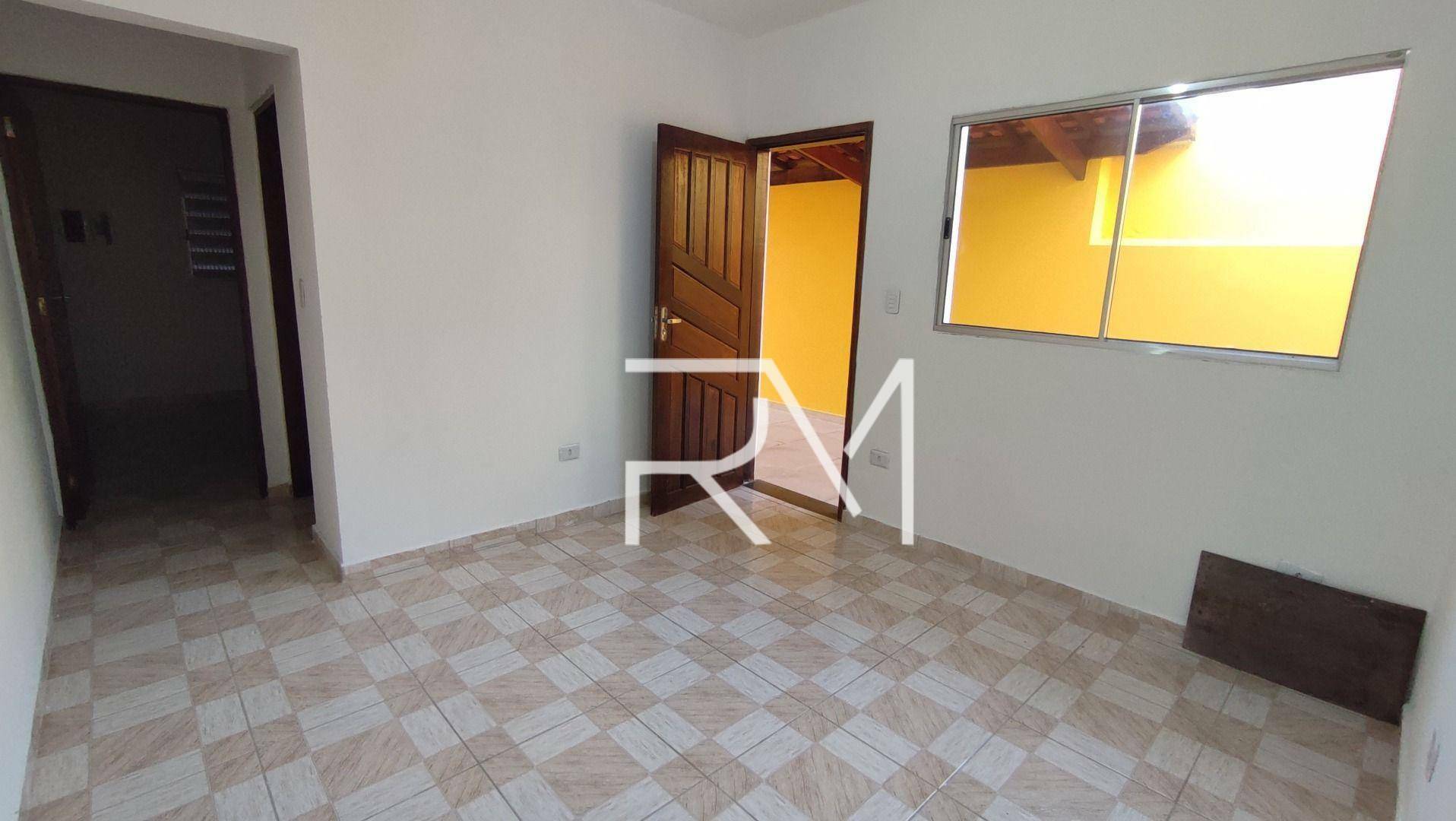 Casa à venda com 2 quartos, 70m² - Foto 5