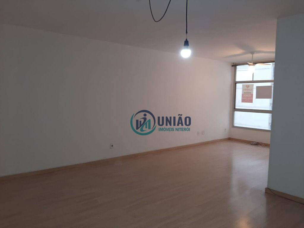 Apartamento à venda com 3 quartos, 120m² - Foto 5