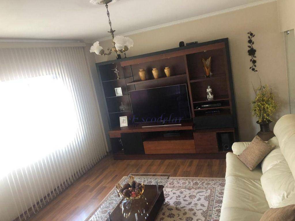 Sobrado à venda com 3 quartos, 390m² - Foto 3