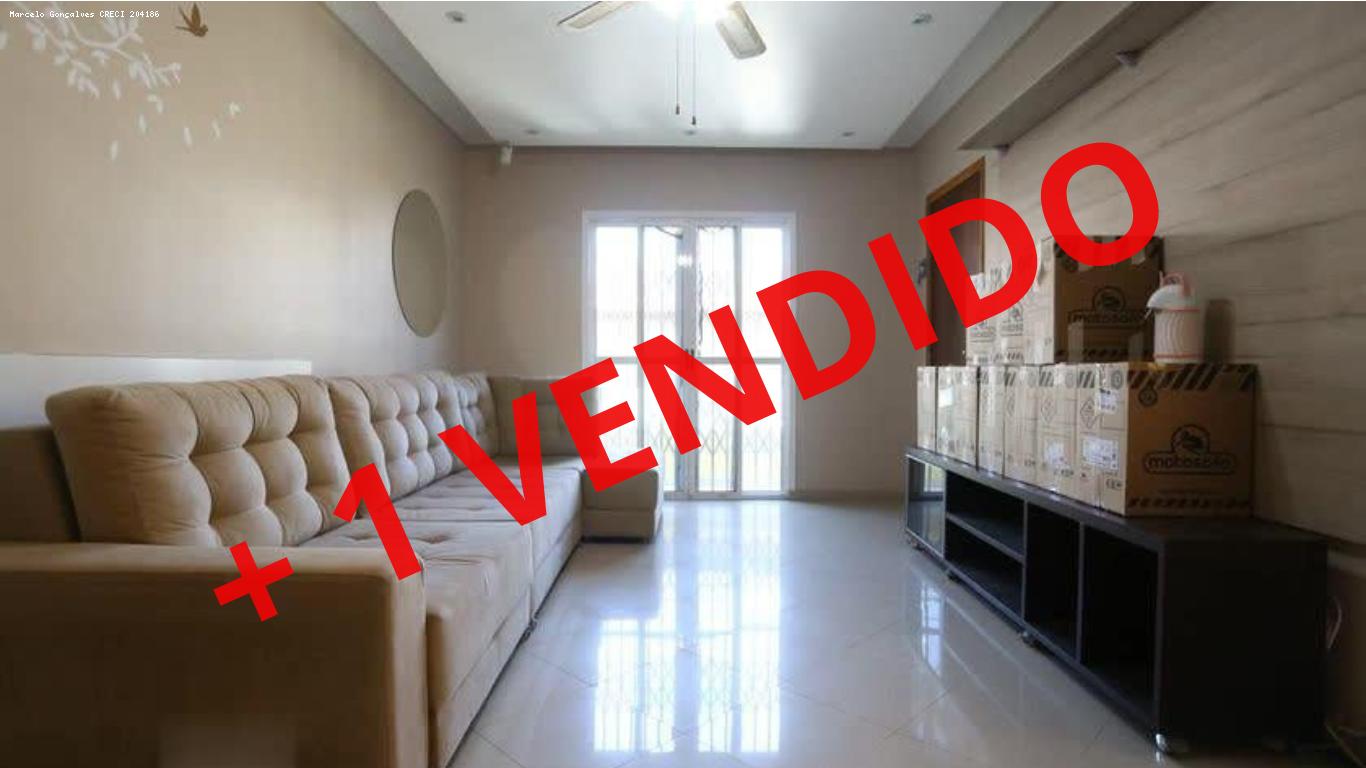 Sobrado à venda com 3 quartos, 178m² - Foto 1