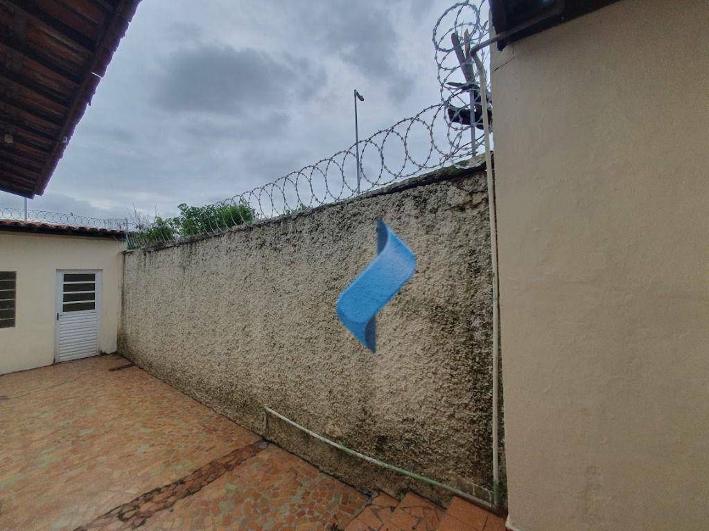 Casa à venda com 3 quartos, 137m² - Foto 28