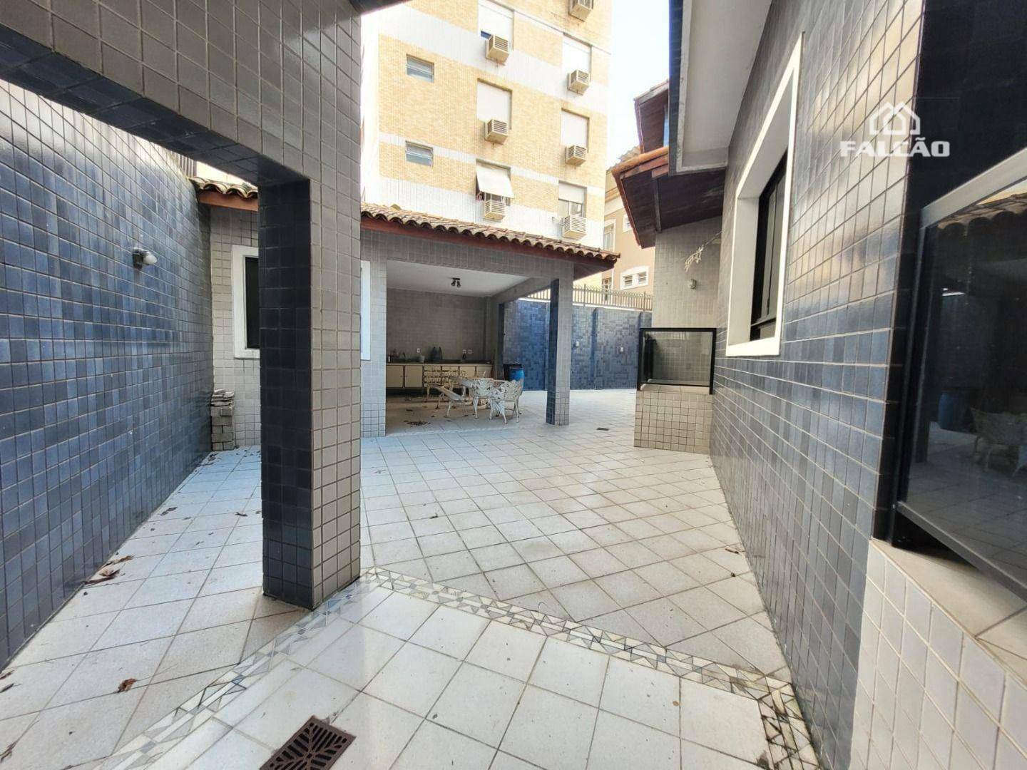 Sobrado à venda e aluguel com 4 quartos, 266m² - Foto 46