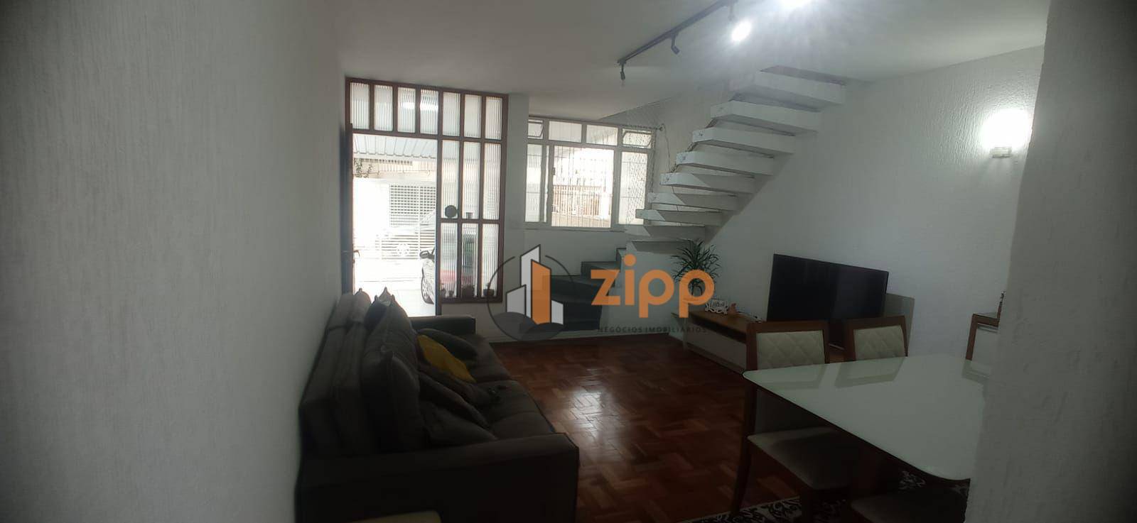 Sobrado à venda com 2 quartos, 120m² - Foto 2