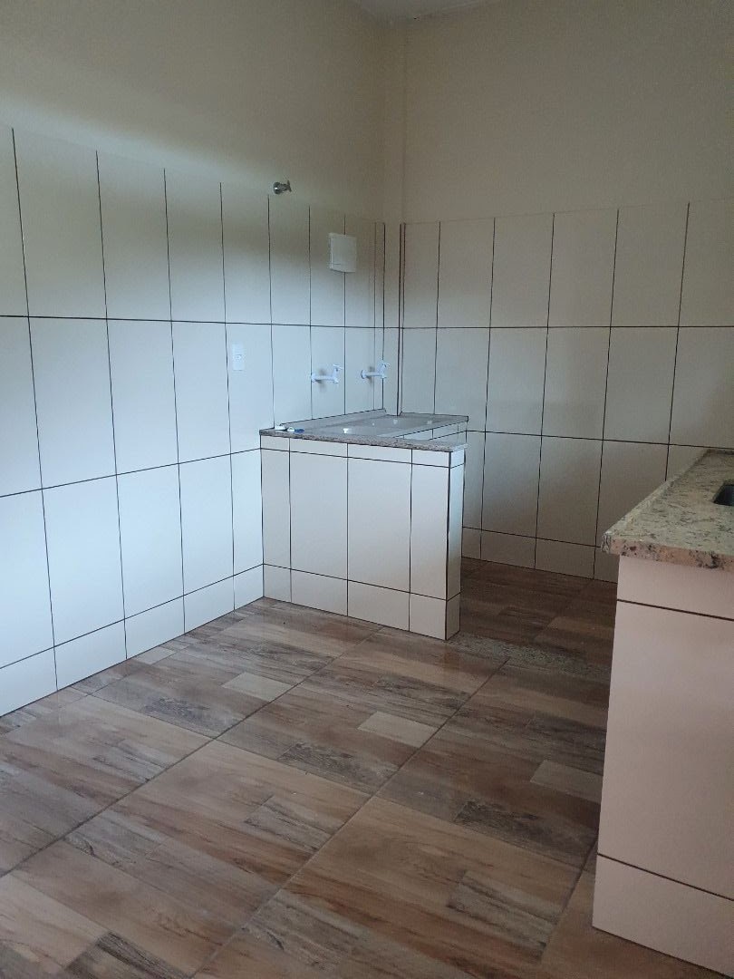 Apartamento para alugar com 2 quartos, 75m² - Foto 3