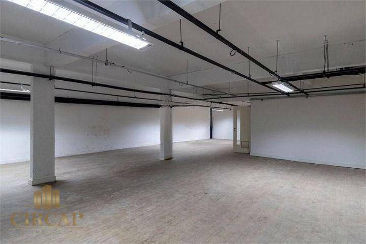 Prédio Inteiro para alugar, 685m² - Foto 25